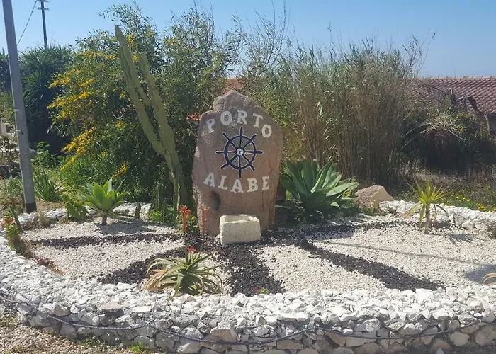 Attico Bouganville * Porto Alabe